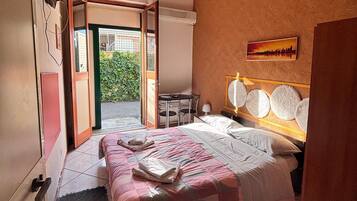 6 chambres, Wi-Fi, draps fournis