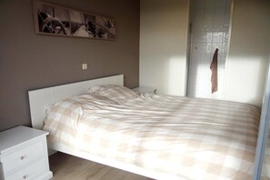 2 chambres, accès au Wi-Fi (inclus)