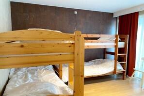 3 chambres, accès au Wi-Fi (inclus)