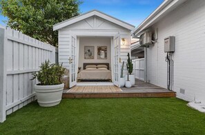 Property grounds - Long Island Beach Getaway (Frankston)