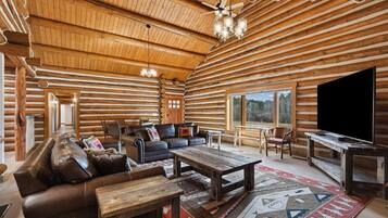 TV connectée, cheminée