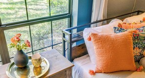 5 bedrooms, iron/ironing board, travel crib, free WiFi - Lux Stay | Pool, Hot Tub & Firepit | Sleeps 19 (Fort Worth)