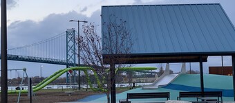 Cozy 1 bedroom Apartment Downtown Detroit 