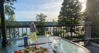 La Chaumière | Lakefront & Private Beach