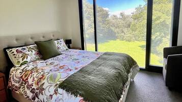 2 chambres, fer et planche Ă repasser, Wi-Fi gratuit, draps fournis