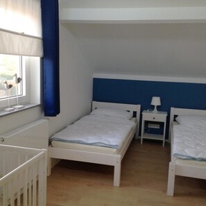 5 habitaciones, cuna de viaje y wifi 