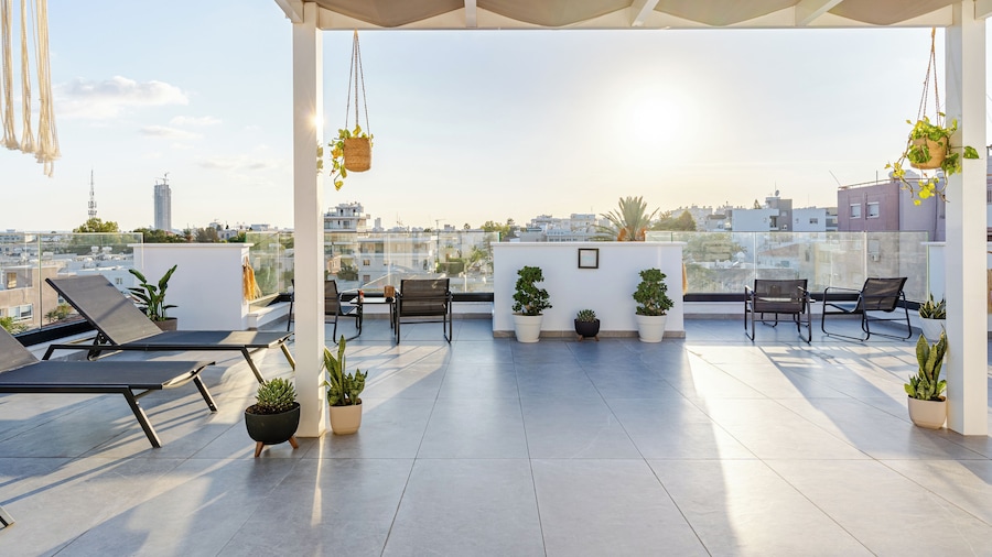 Yamas Urban Living Platinum Key