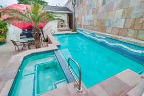 Pool - Ocean/bay views, pool & hot tub, rooftop patio (San Diego)