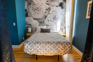 3 makuuhuonetta, silitysrauta/-lauta, vauvan matkasänky, ilmainen Wi-Fi