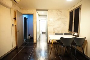 Family Suite | 2 bedrooms, free WiFi - sinchon y hotel (Seoul)