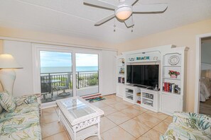 TV, DVD player - Windjammer 210 - 2br/2ba Condo ~ Gorgeous Ocean Front (St. Augustine)