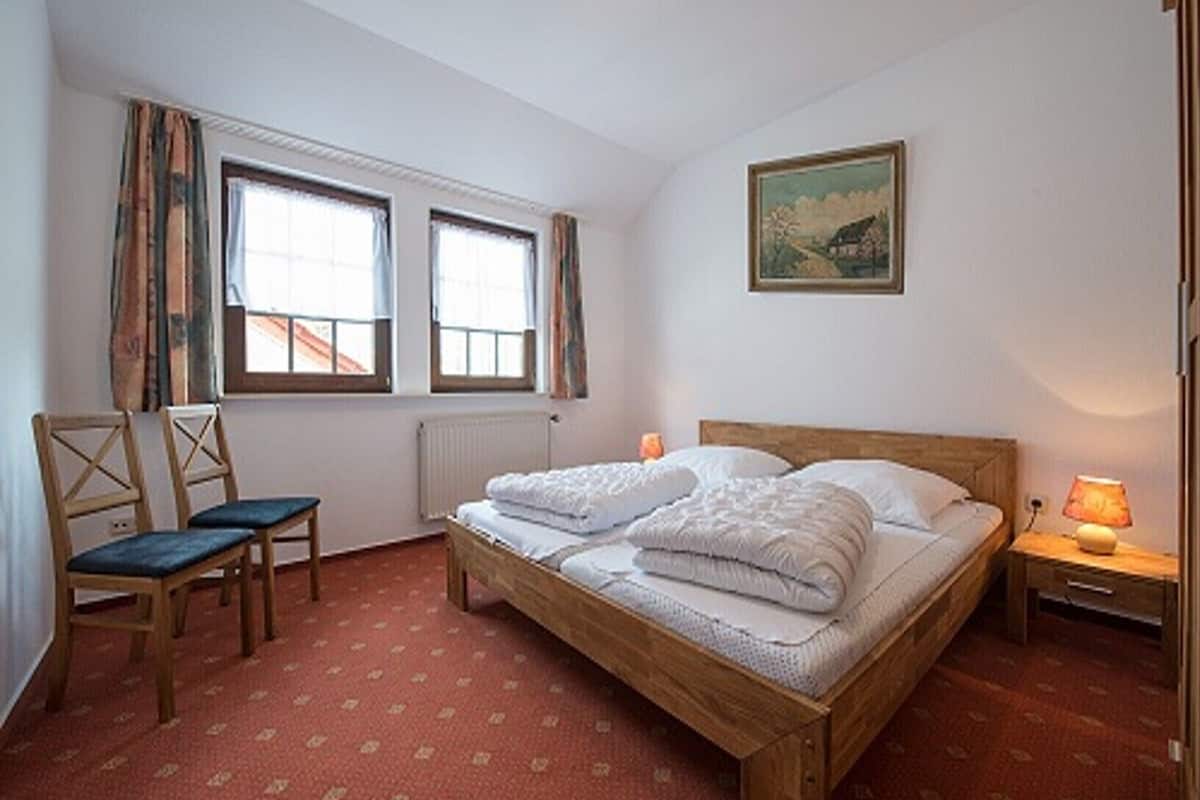 Appartamento Standard | 1 camera, biancheria da letto di alta qualità, minibar, una scrivania