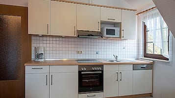 Standard-Apartment | 1 Schlafzimmer, hochwertige Bettwaren, Minibar, Schreibtisch