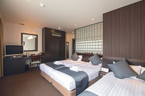 City Quadruple Room