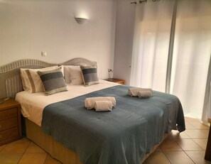 1 sovrum, strykjärn/strykbräda, resesäng och wi-fi