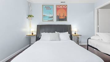 4 bedrooms, iron/ironing board, free WiFi, bed sheets