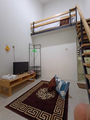 Deluxe Room | Free WiFi - Jogja Amor Hotel (Depok)