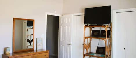 3 bedrooms
