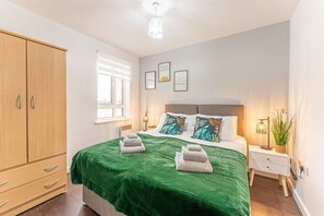 2 soverom, strykejern/-brett, wi-fi og sengetøy