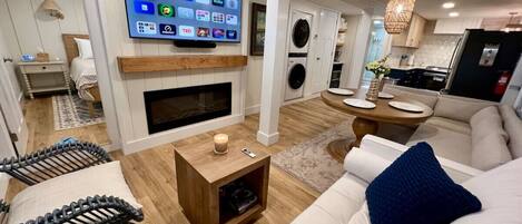 1 多间卧室、熨斗/熨衣板、免费 WiFi、床单