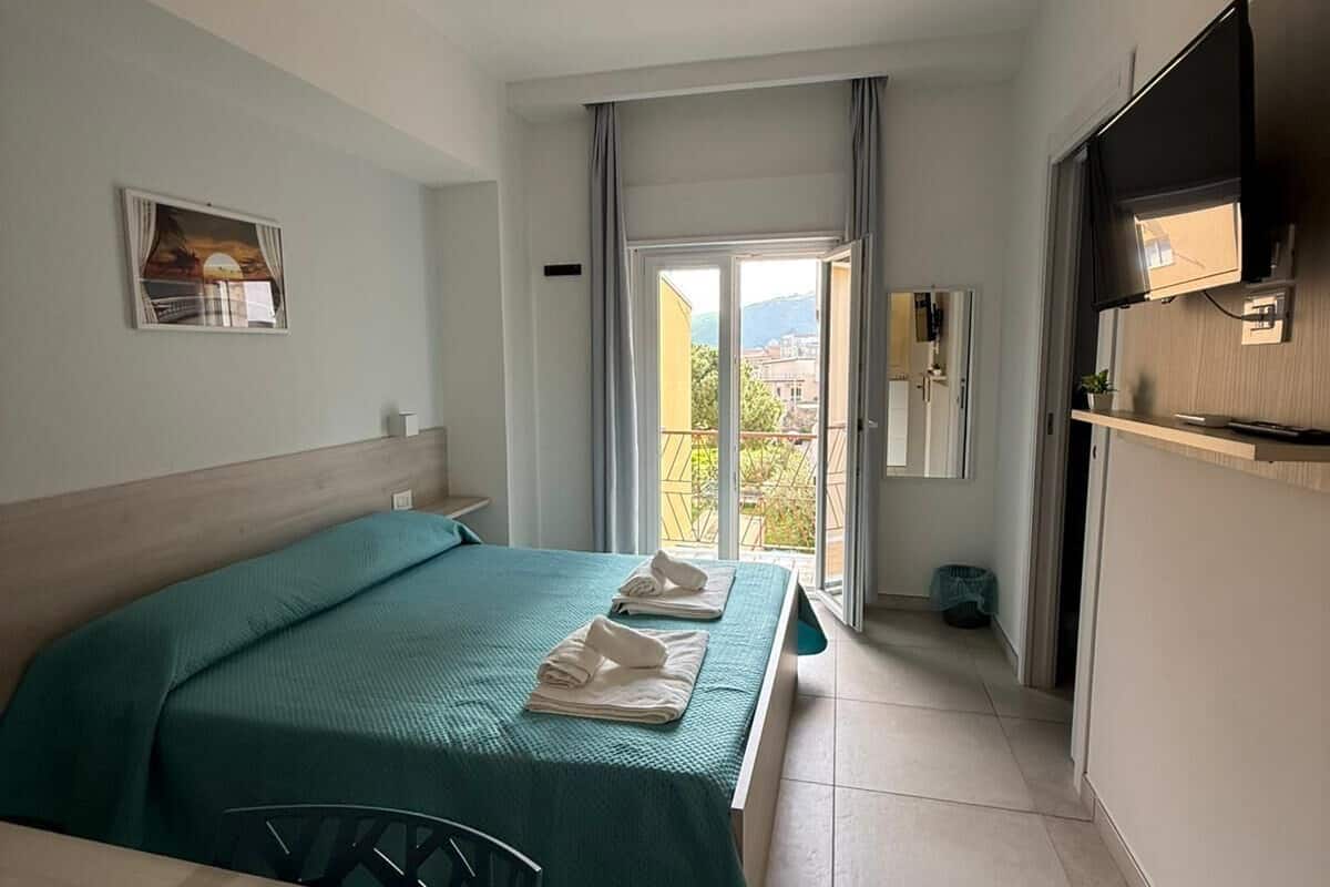 Royal Room, Sea View | Minibar, in-room safe, desk, laptop workspace