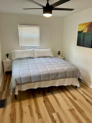 1 Schlafzimmer, Bügeleisen/Bügelbrett, kostenloses WLAN, Bettwäsche