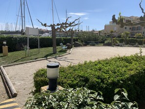 Property grounds - Joli Studio Cabine Avec Balcon, Climatisé, et vu sur le Port (Agde)