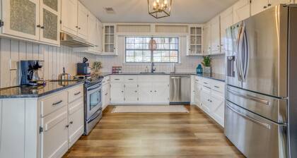 Relax with the family at this beautiful lakefront cabin located on Wilson Lake.