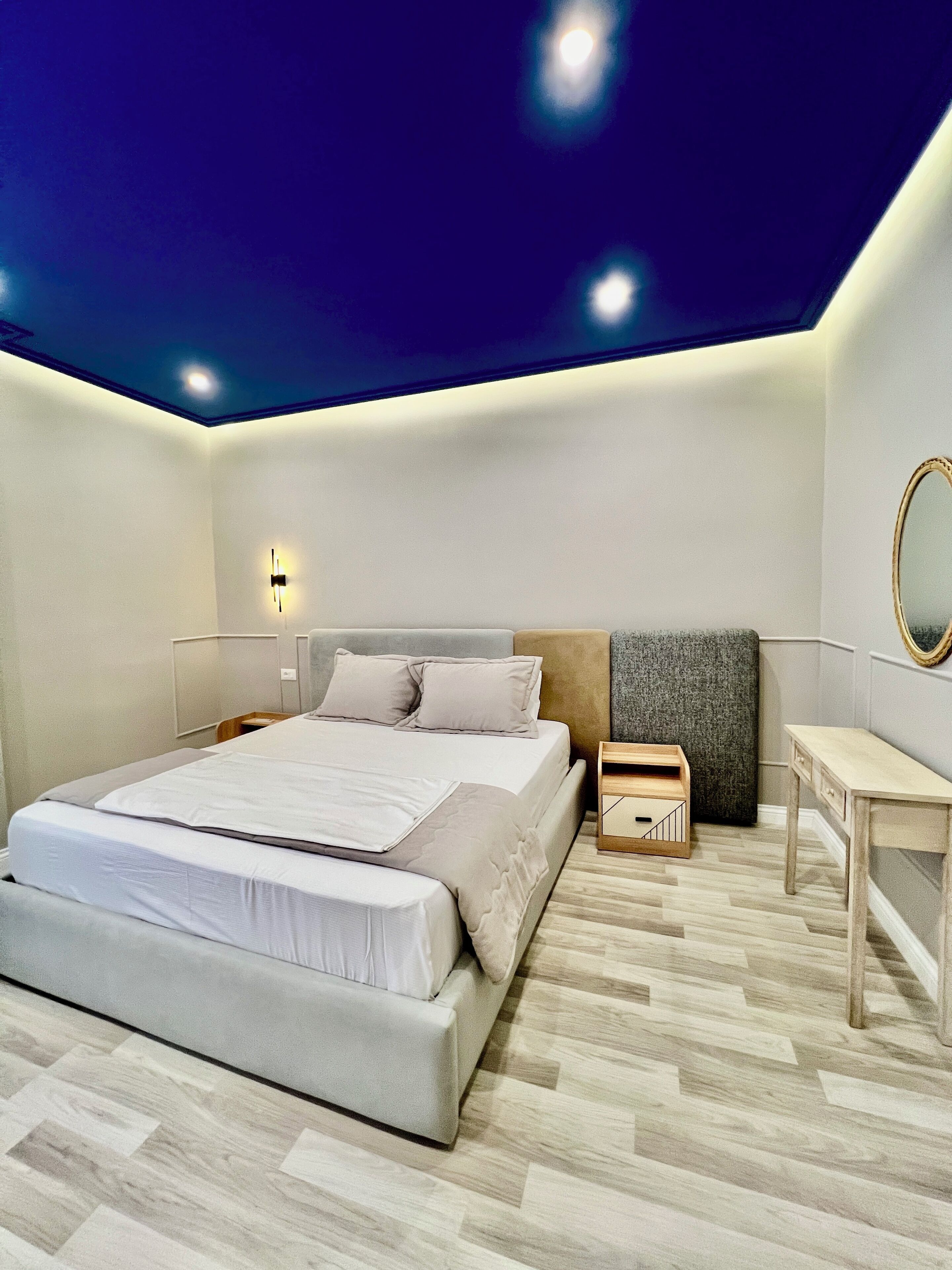 Egyptian cotton sheets, premium bedding, down duvets, Tempur-Pedic beds