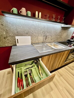 Family Apartment | Private kitchen | Cookware/dishes/utensils, cleaning supplies, paper towels - Spiranca Apartments & Rooms (Tirana)