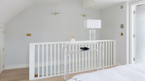 1 soverom, strykejern/-brett, wi-fi (inkludert) og sengetøy