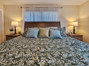 4 Schlafzimmer, Bügeleisen/Bügelbrett, Internetzugang, Bettwäsche