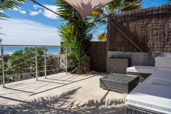 Terrace/patio - Family villa with heated pool and panoramic sea views (Santa Susanna)