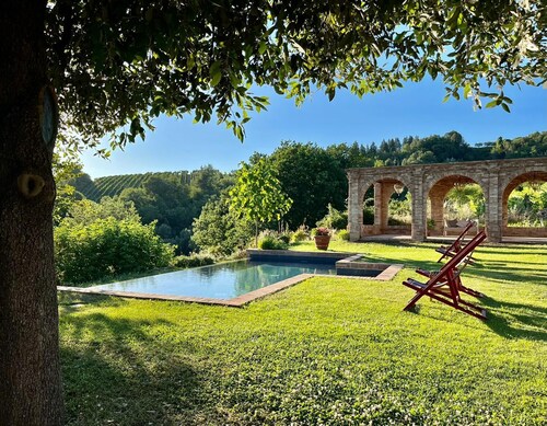 Tuscan Romantic chic country house with private pool  Villa dei Fiori