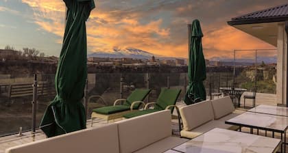 Villa with Sauna, Pool and Amazing view and 4 bedrooms