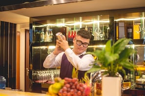 Bar (on property) - Bien Bac Hotel (Mong Cai)