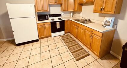 Unique100 year old Historical Building Apt#2