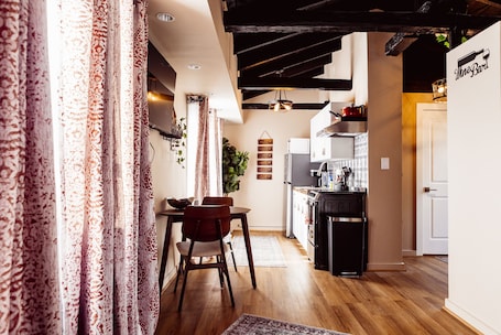 Fridge, microwave, oven, stovetop. The Wine House, Sitting atop of Warwick's brand new Wine Bar