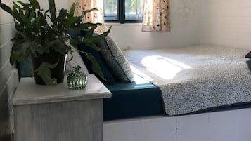 Traditional Cabin, Non Smoking, Kitchenette | 1 bedroom