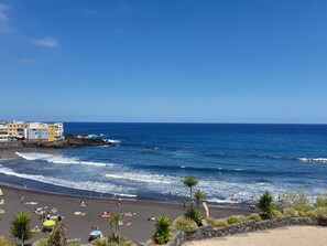 Plage à proximité, chaise longue