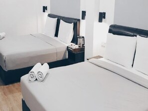 1 habitación, espacio para trabajar con laptop y wifi gratis 