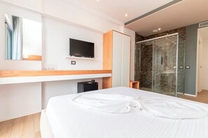 Chambre Double Deluxe, vue mer | Bureau, Wi-Fi gratuit, draps fournis
