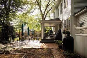 Terrace/patio - The Trott House Inn (Newton)