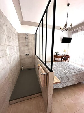 3 Schlafzimmer, Bügeleisen/Bügelbrett, kostenloses WLAN, Bettwäsche