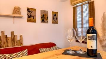 52-inch Smart TV with cable channels