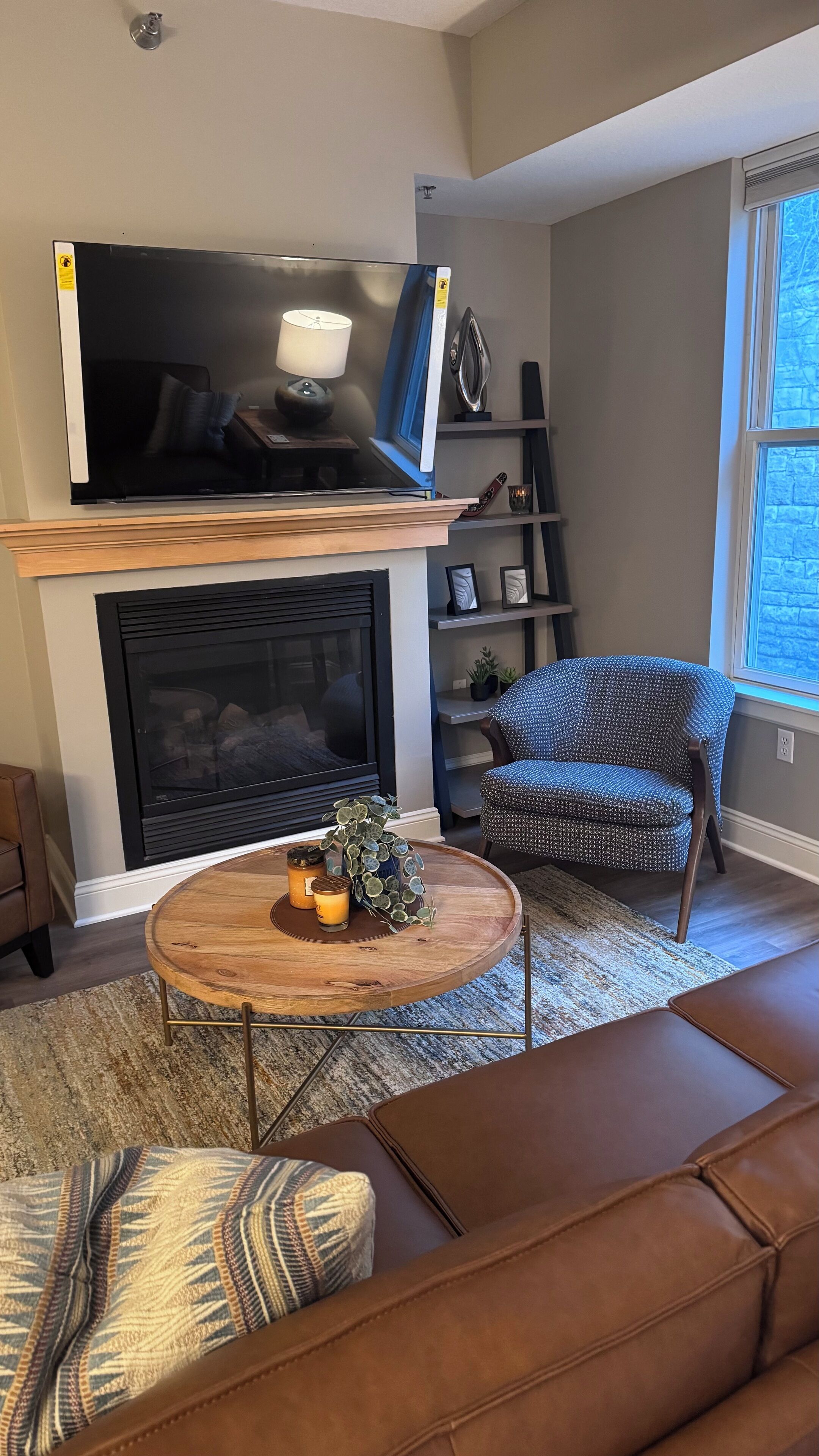 TV connectée, cheminée