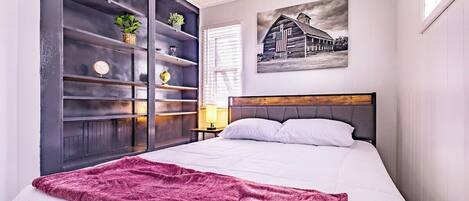 4 chambres, fer et planche à repasser, lit de bébé portatif, Wi-Fi