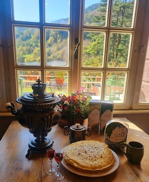 Free daily buffet breakfast  - Hotel Baldo (Ferrara di Monte Baldo)