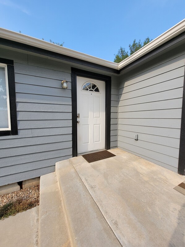 Exterior detail - Charming, Cozy Boise Duplex (Boise)