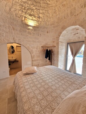 3 chambres, fer et planche Ă repasser, Wi-Fi gratuit, draps fournis
